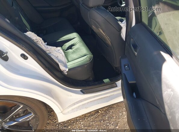 JTHGZ1B23N5057794 2022 LEXUS IS 350 White Вид наклейки з VIN-кодом