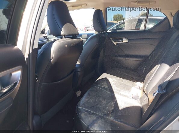 JTHKD5BH1H2289966 2017 LEXUS CT 200H Gray 