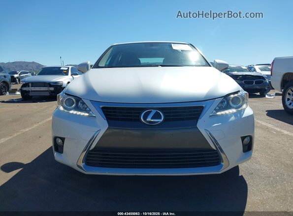 JTHKD5BH4H2297379 2017 LEXUS CT 200H White 