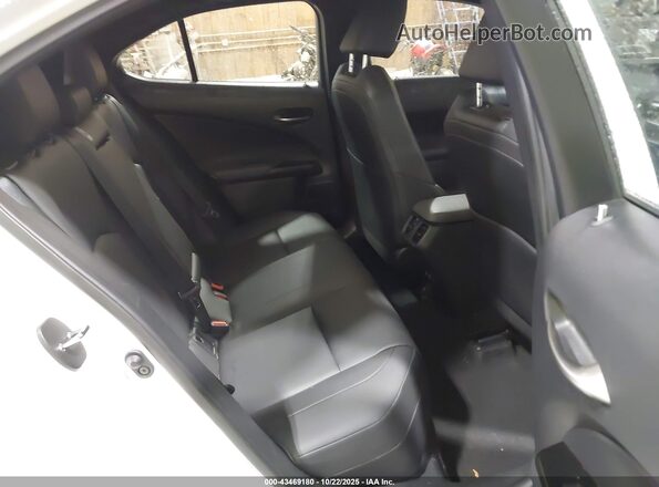 JTHP3JBH1L2024054 2020 LEXUS UX 200 White VIN sticker view