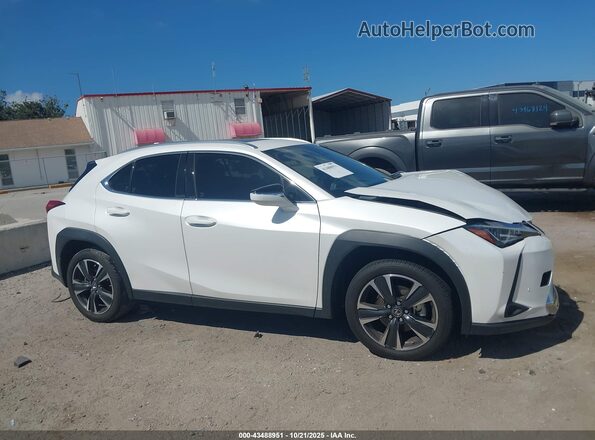 JTHP3JBH2M2033606 2021 LEXUS UX 200 White Vista interior trasera
