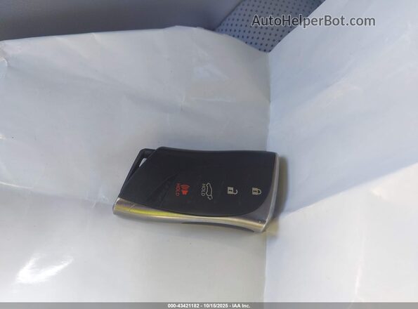 JTHP9JBHXL2021457 2020 LEXUS UX 250H Silver Vista del salpicadero