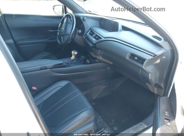 JTHR9JBH3L2021843 2020 LEXUS UX 250H White Vista interior delantera