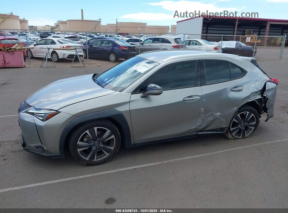 JTHX6JBH2L2065607 2020 LEXUS UX 250H Silver წინა ხედი