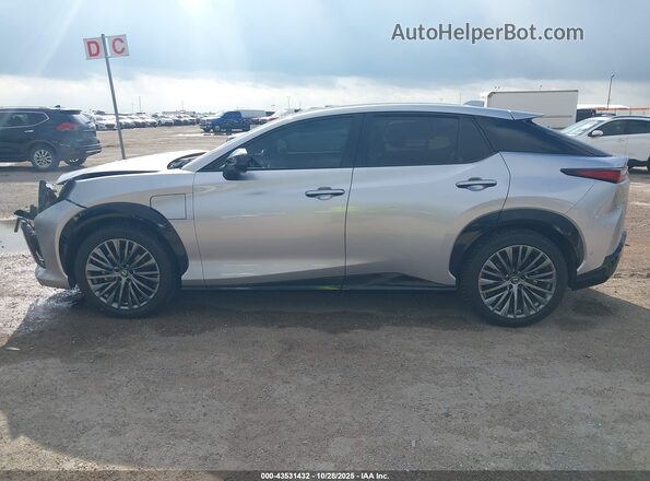 JTJAAAAB7PA012204 2023 LEXUS RZ 450E Серебряный Панорамный вид салона 360°
