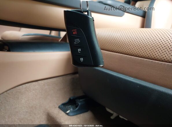 JTJAAAAB7SA028444 2025 LEXUS RZ 450E Gray 