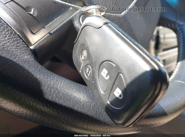 JTJBM7FX9K5226826 2019 LEXUS GX 460 Серый Вид панели приборов