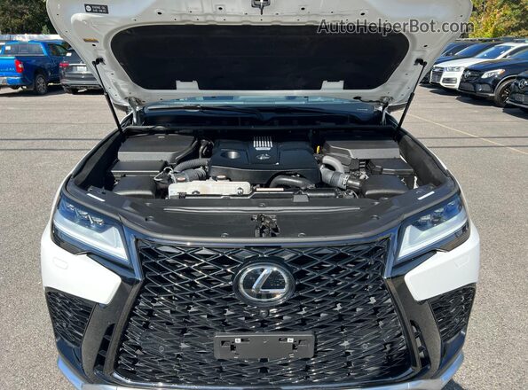 JTJMB7CX5N4010338 2022 LEXUS LX Белый Вид панели приборов