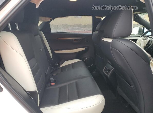 JTJSARBZ2M2190171 2021 LEXUS NX White Vista interior trasera