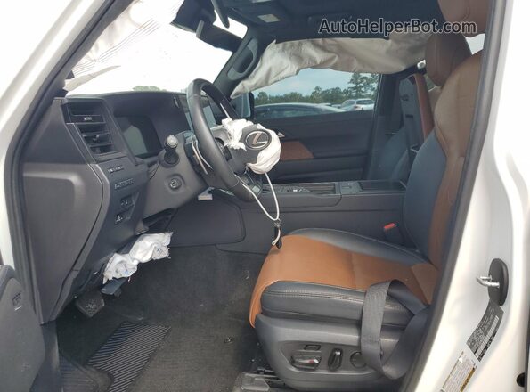 JTJVBCDX7R5002608 2024 LEXUS GX White Սալոնի դիմացի տեսք
