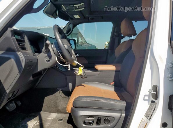 JTJVBCDX7R5019294 2024 LEXUS GX White Սալոնի դիմացի տեսք
