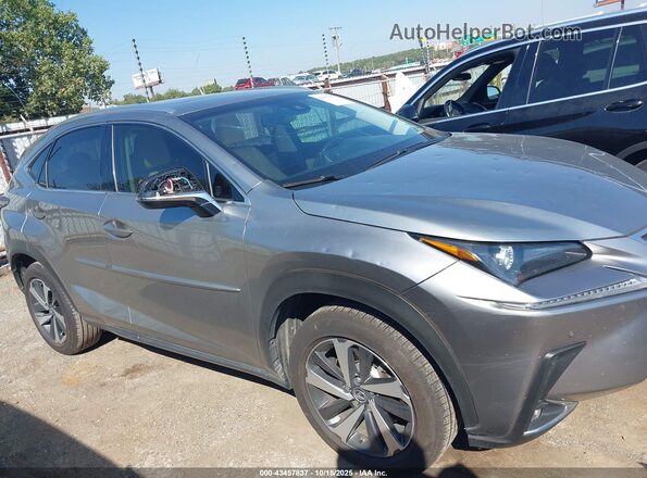 JTJYARBZ2J2112673 2018 LEXUS NX 300 Gray Widok wnętrza z tyłu