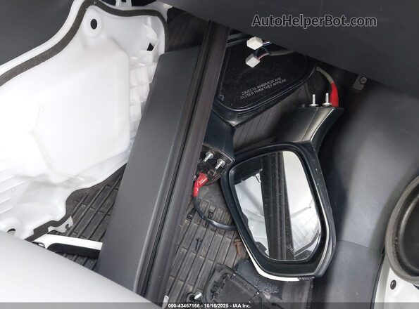 JTMA1RFV8LD057553 2020 TOYOTA LE White 