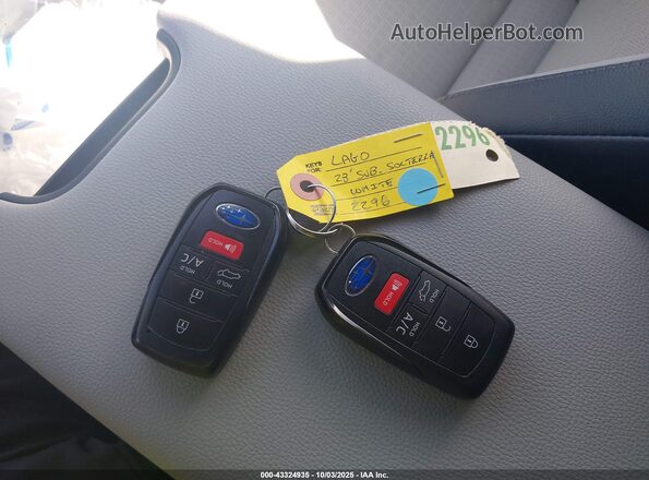 JTMABABA8PA012573 2023 SUBARU SOLTERRA White Vista del salpicadero