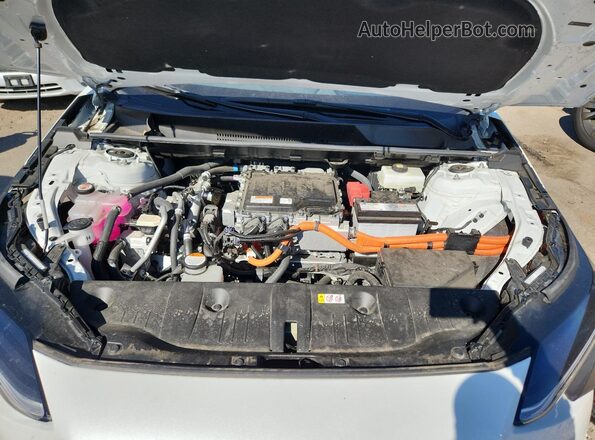 JTMABABAXPA037118 2023 SUBARU SOLTERRA White Widok komory silnika