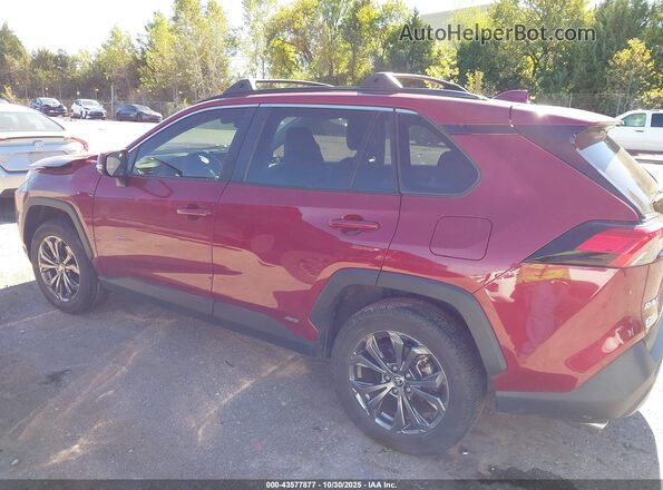 JTMB6RFV0ND052677 2022 TOYOTA LE Maroon 
