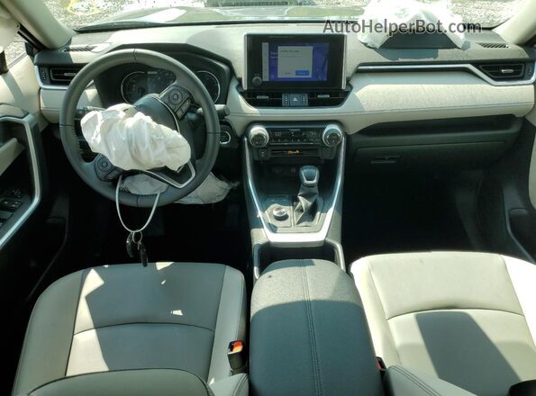 JTMB6RFV7PD100937 2023 TOYOTA LE Gray Widok deski rozdzielczej