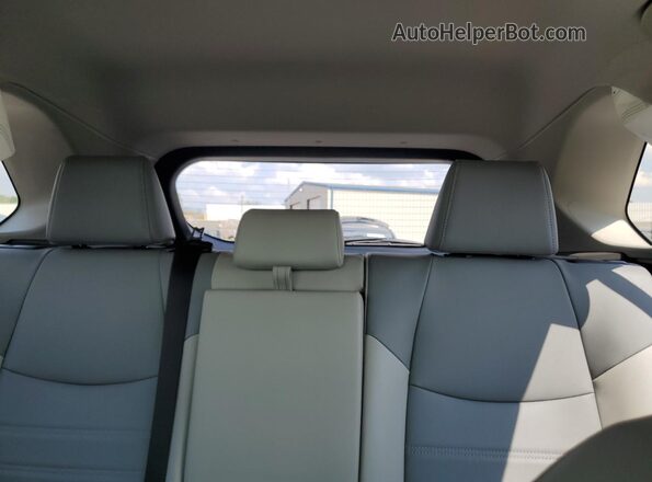 JTMB6RFV7PD100937 2023 TOYOTA LE Gray Widok tylnych siedzeń