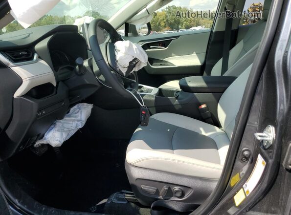 JTMB6RFV7PD100937 2023 TOYOTA LE Gray Widok wnętrza z przodu