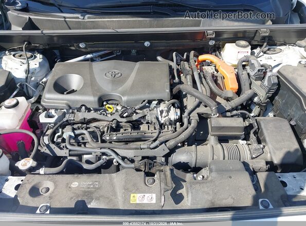 JTMB6RFV7RD550381 2024 TOYOTA LE White Vista trasera