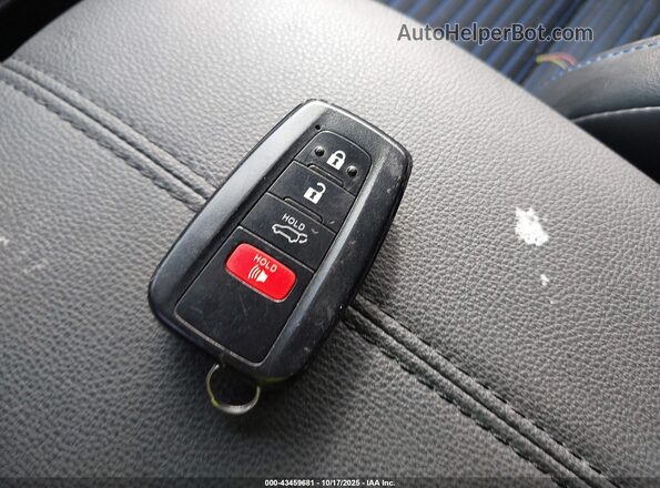 JTMEWRFV2KJ024423 2019 TOYOTA RAV4 HYBRID Silver Dashboard view