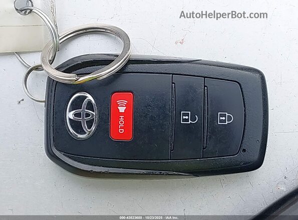 JTND4MBE4P3193845 2023 TOYOTA LL Gray Вид панелі приладів