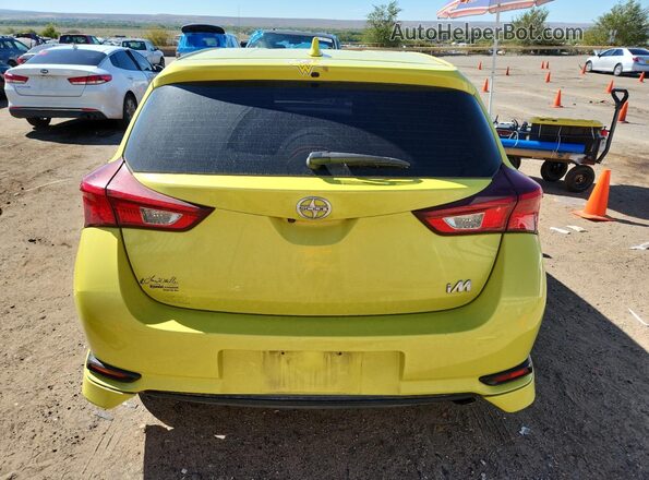 JTNKARJE2GJ511049 2016 TOYOTA SCION Yellow Вид ззаду