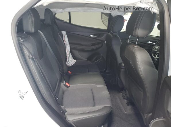 KL4AMBSL5SB138078 2025 BUICK ENCORE White Vista interior trasera