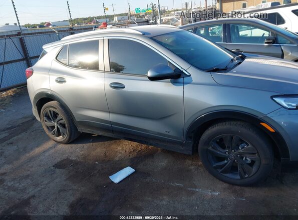 KL4AMDSL2SB151771 2025 BUICK ENCORE Gray Vista interior trasera