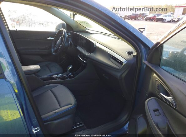 KL4AMDSL4SB119243 2025 BUICK ENCORE Light Blue Вид салону спереду