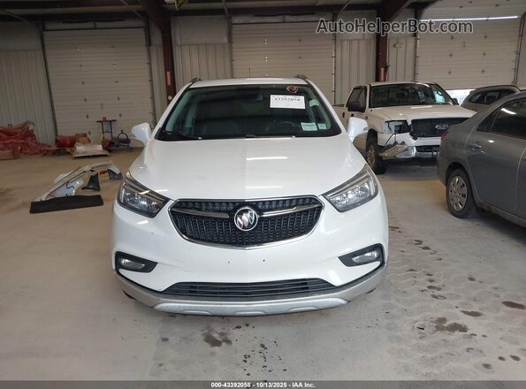 KL4CJ2SB2HB124656 2017 BUICK ENCORE White Vista interior trasera