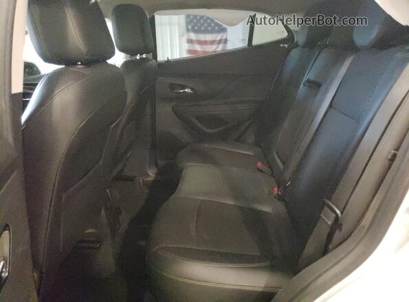 KL4CJ2SB8LB009911 2020 BUICK ENCORE White Rear interior view