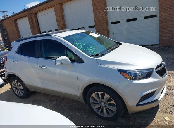 KL4CJASB1KB807448 2019 BUICK ENCORE White Widok wnętrza z tyłu