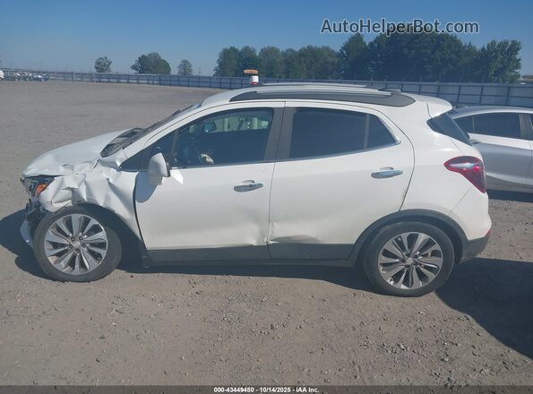 KL4CJASB1LB039830 2020 BUICK ENCORE Белый Вид задней части салона