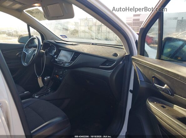 KL4CJASBXLB024811 2020 BUICK ENCORE White Front interior view