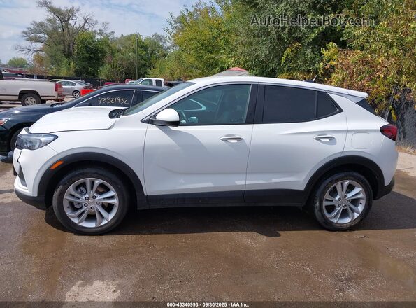 KL4MMBS28PB010459 2023 BUICK ENCORE White 360 interior view