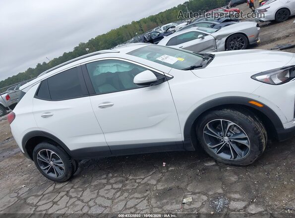 KL4MMDS20PB027526 2023 BUICK ENCORE White Widok zestawu wskaźników