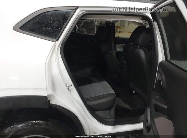 KL77LHE27RC204995 2024 CHEVROLET TRAX White VIN sticker view