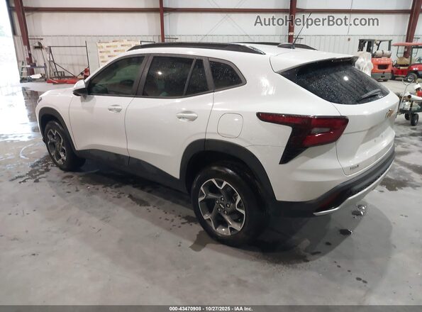 KL77LHE27RC204995 2024 CHEVROLET TRAX White Rear left