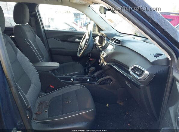 KL79MPSL1NB066321 2022 CHEVROLET TRAILBLAZER Blue Widok wnętrza z przodu