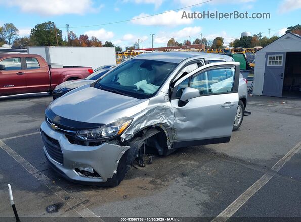 KL7CJKSB1MB303963 2021 CHEVROLET TRAX Серебряный 