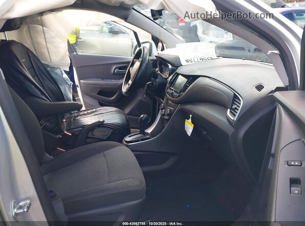 KL7CJKSB1MB303963 2021 CHEVROLET TRAX Серебряный 
