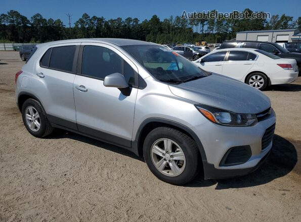 KL7CJKSB8LB023021 2020 CHEVROLET TRAX Silver Front right