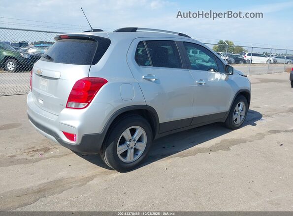 KL7CJLSB1LB010469 2020 CHEVROLET TRAX Silver Trasero derecho