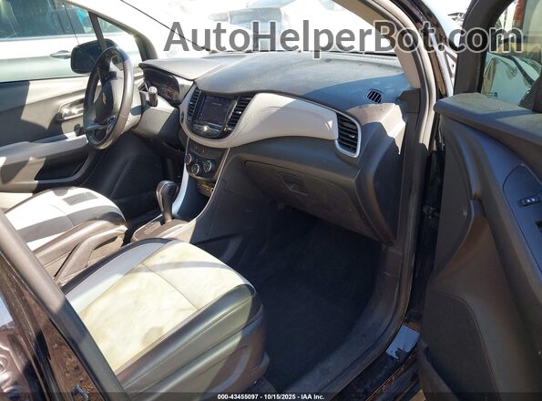 KL7CJLSB9MB323321 2021 CHEVROLET TRAX Black წინა სალონის ხედი