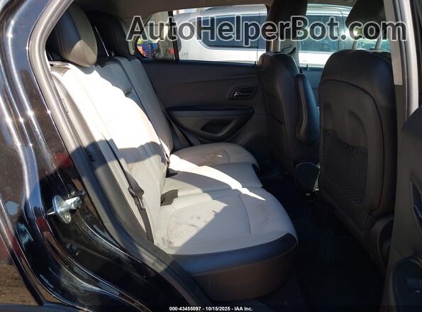 KL7CJLSB9MB323321 2021 CHEVROLET TRAX Black VIN კოდის სტიკერის ხედი