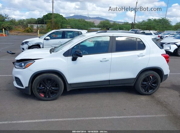 KL7CJLSB9MB331810 2021 CHEVROLET TRAX White წინა ხედი