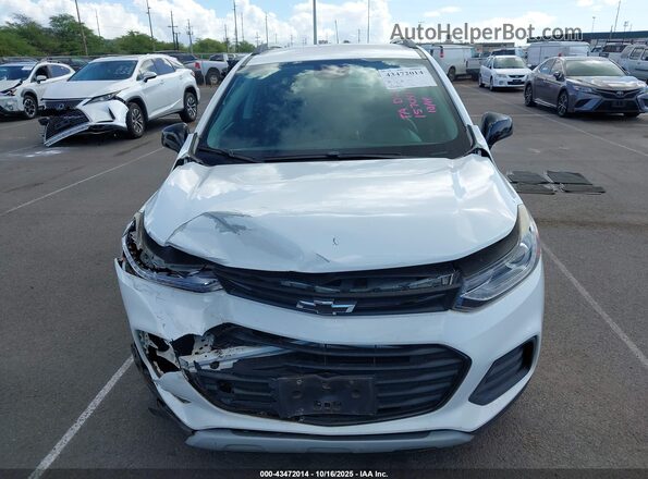 KL7CJLSB9MB331810 2021 CHEVROLET TRAX White ხელსაწყოთა პანელის ხედი