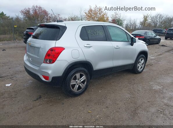 KL7CJNSB2MB315573 2021 CHEVROLET TRAX Silver Trasero derecho