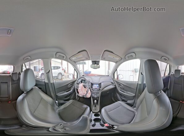 KL7CJPSB2MB358161 2021 CHEVROLET TRAX Red 